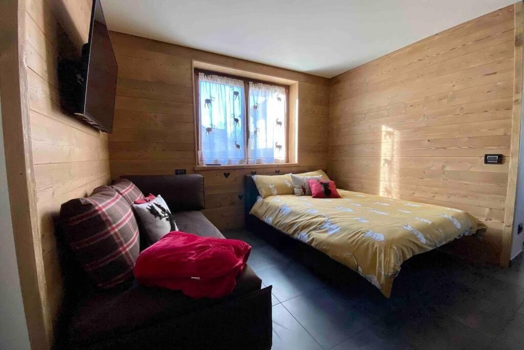 La Petite Maison D'Erika Aosta Buitenkant foto