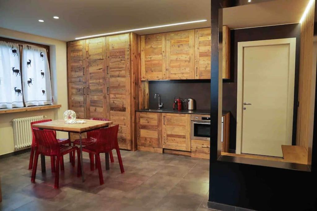 La Petite Maison D'Erika Aosta Buitenkant foto